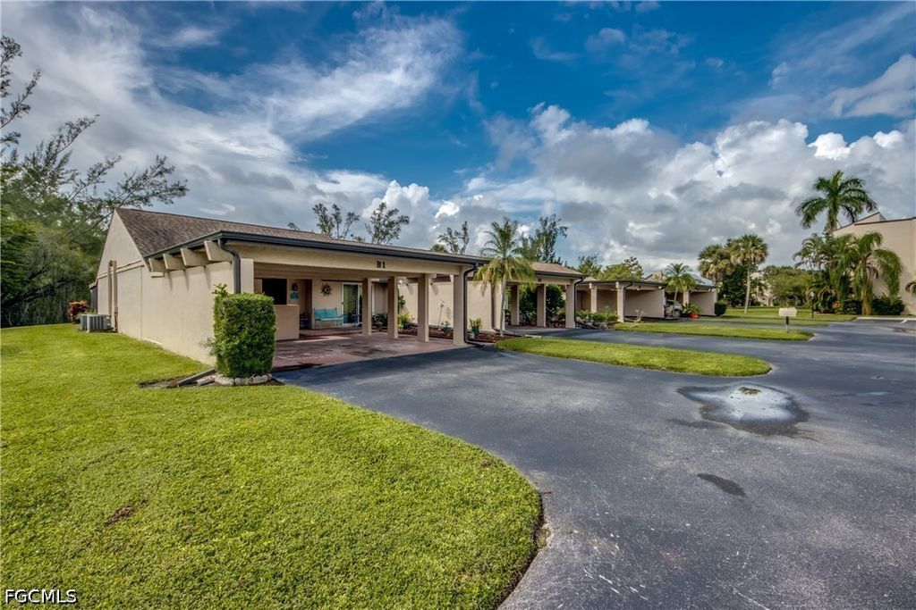 3130 Shorewood Ln 1, Fort Myers