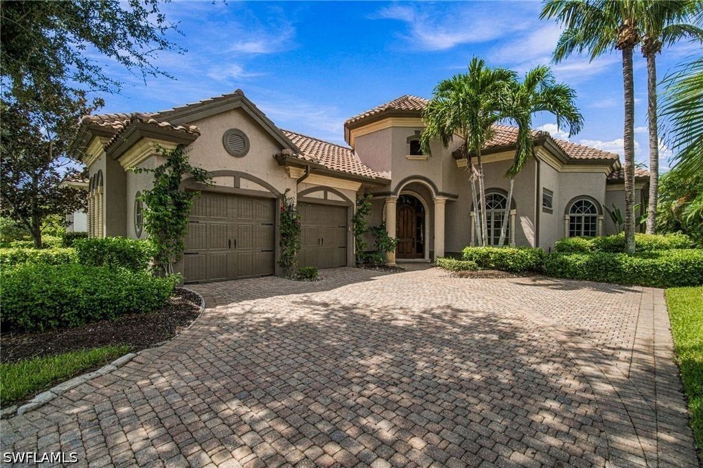 14850 Bellezza Ln, Naples
