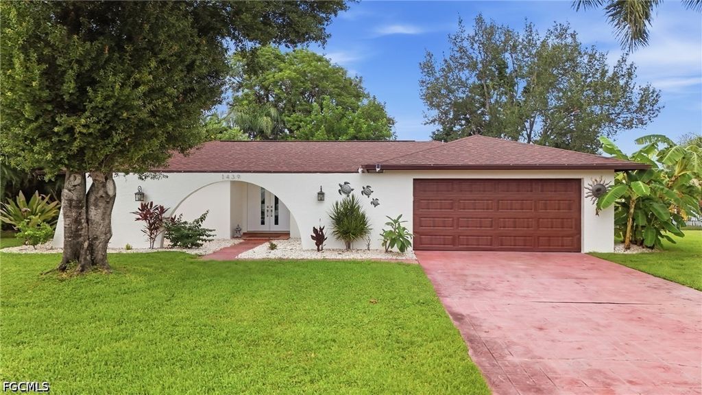 1439 Claret Ct, FORT MYERS