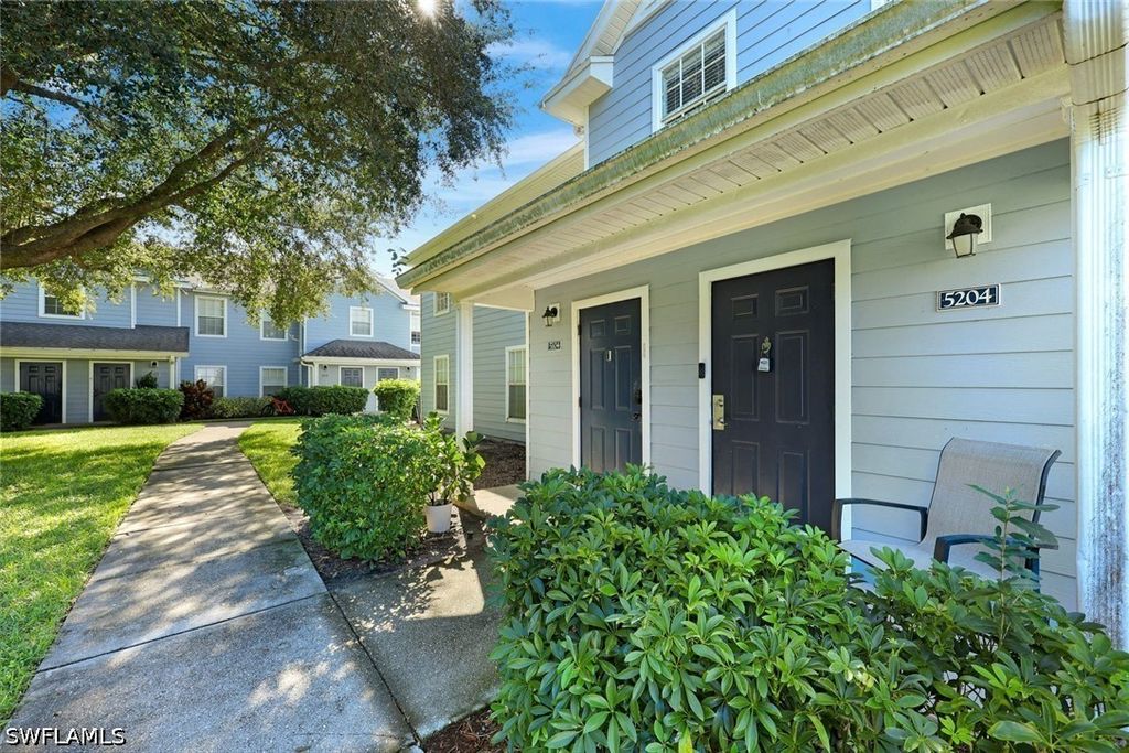 14895 Pleasant Bay Ln 204, Naples