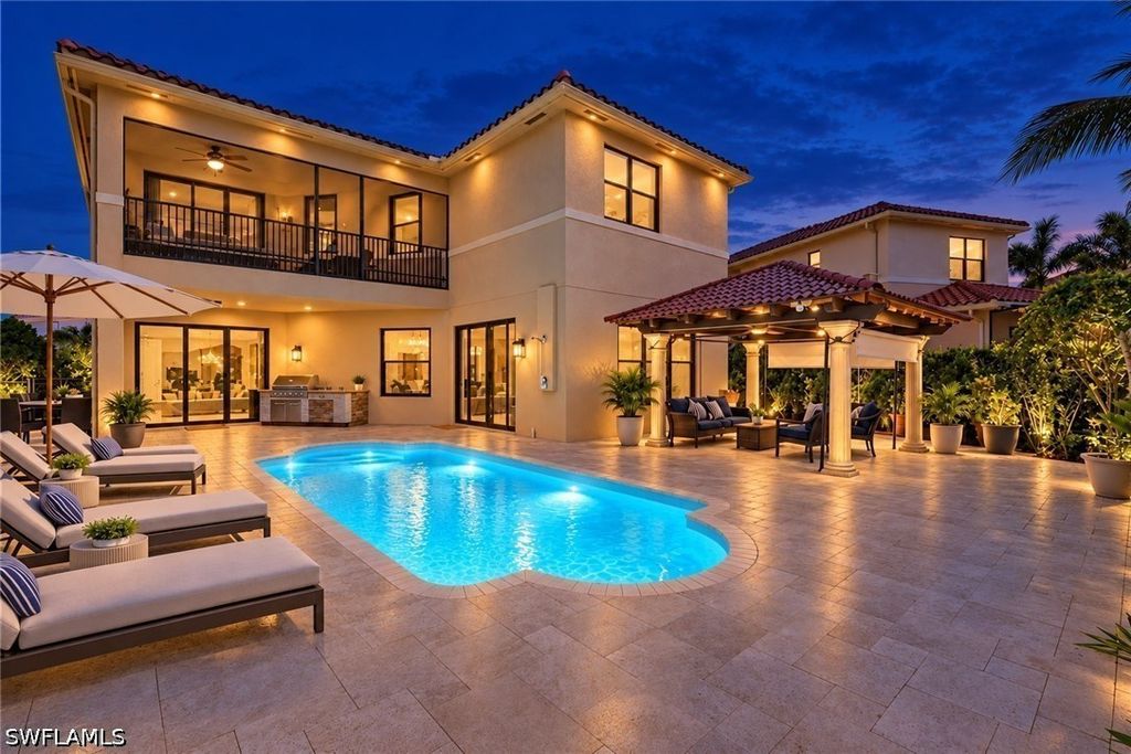2759 Cinnamon Bay Cir, Naples
