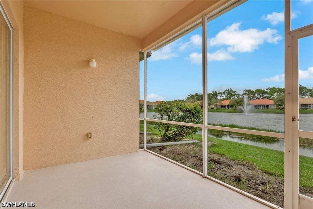 8099 Sanctuary Dr 1, Naples