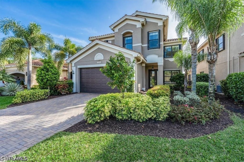 11546 Meadowrun Cir, Fort Myers