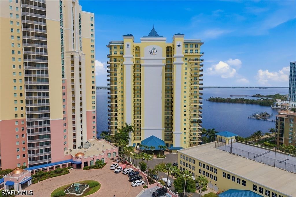 2797 1st St 2101, Fort Myers