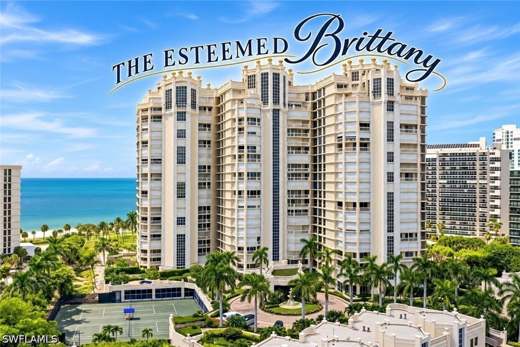 4021 Gulf Shore Blvd N 1204, Naples