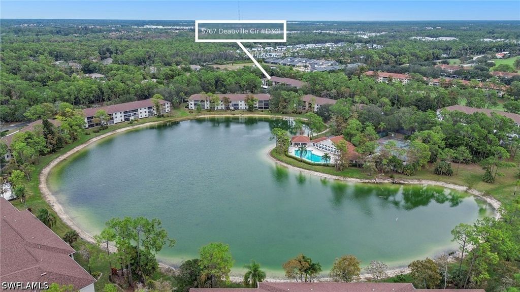 5767 Deauville Cir D301, Naples