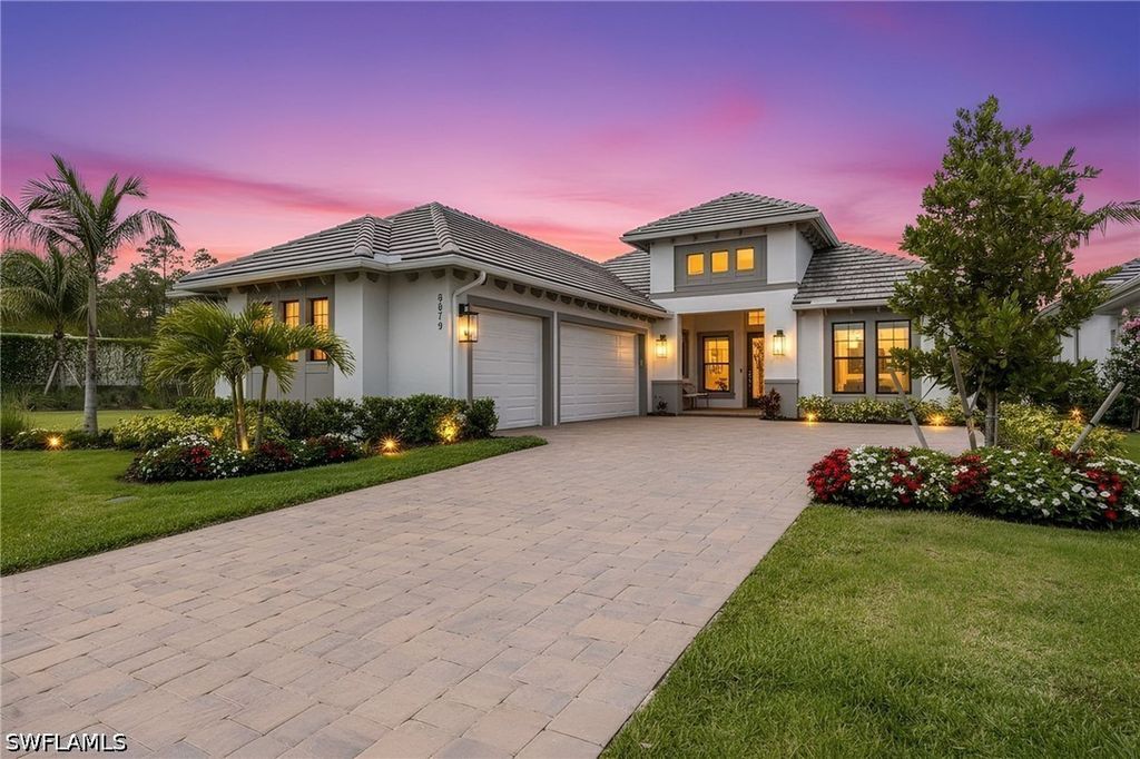 9679 Moonflower Ct, NAPLES