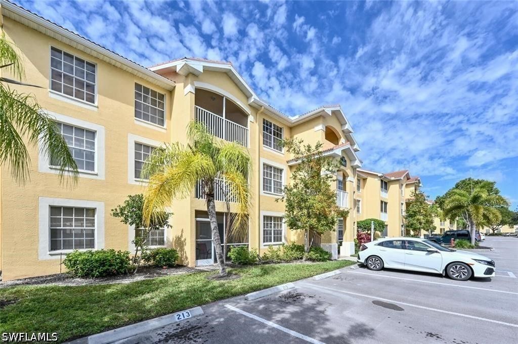 4630 Saint Croix Ln 834, Naples