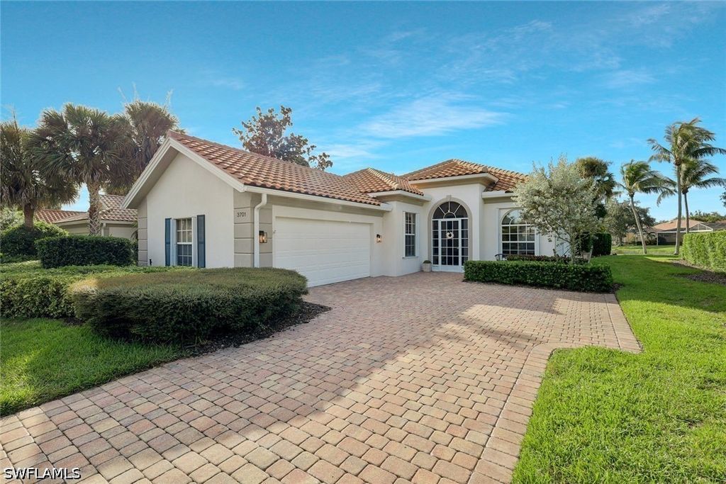 3701 Whidbey Way, NAPLES