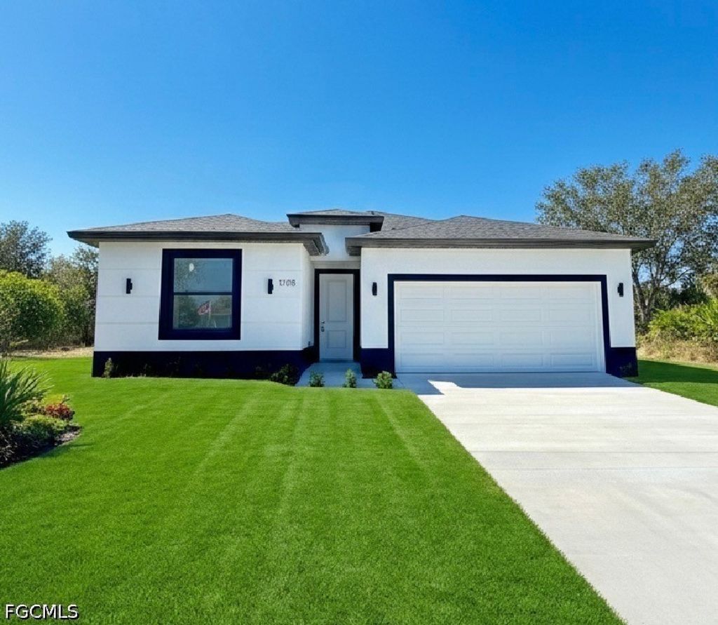 9031 W Castle Cir, LABELLE