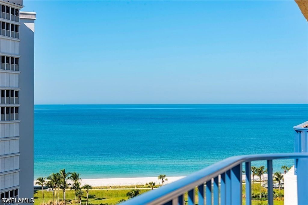 4451 Gulf Shore Blvd N 1403, Naples