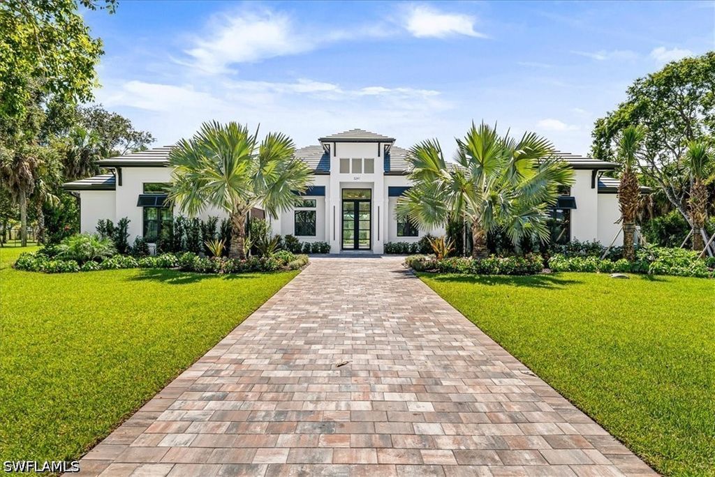 3241 German Woods Ct, Naples