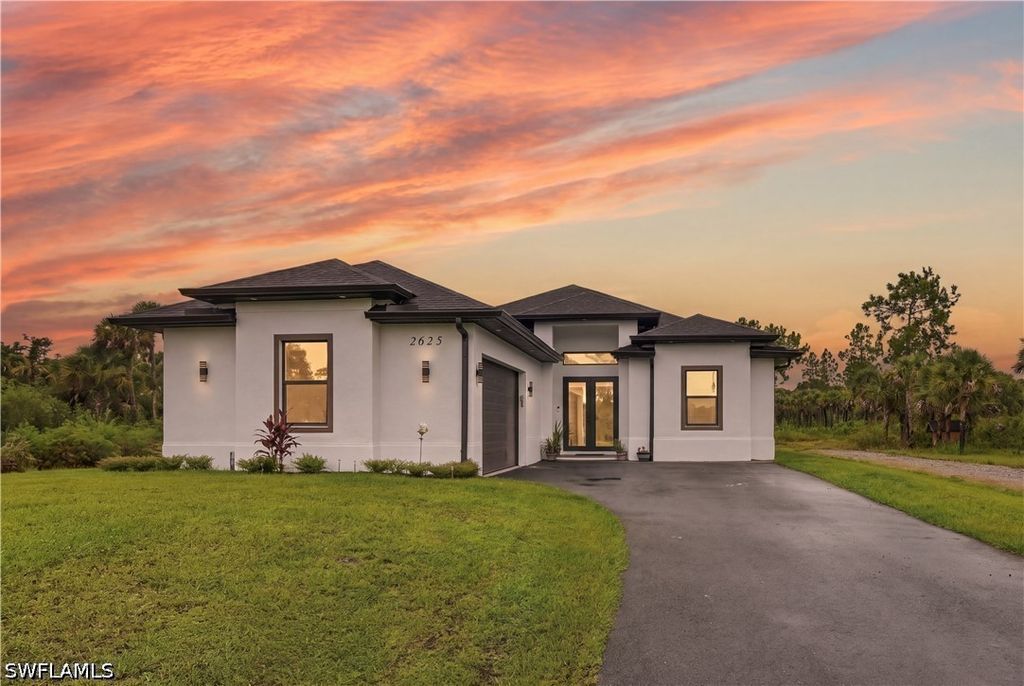 2625 32nd Ave Se, Naples