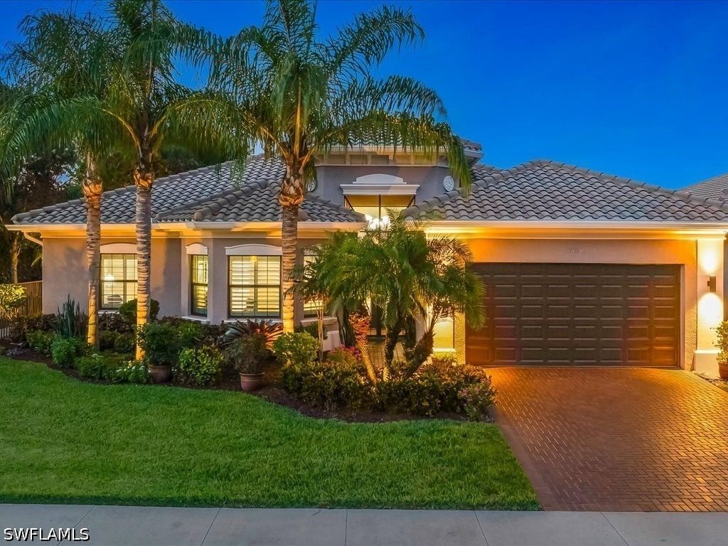 4305 Caldera Cir, Naples