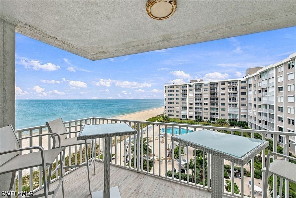 3443 Gulf Shore Blvd N 515, Naples