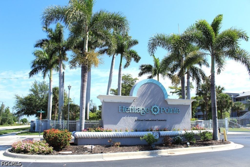 16655 Lake Circle Dr 850, FORT MYERS