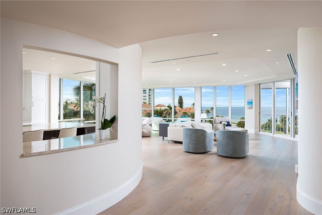 3991 Gulf Shore Blvd N 301, Naples