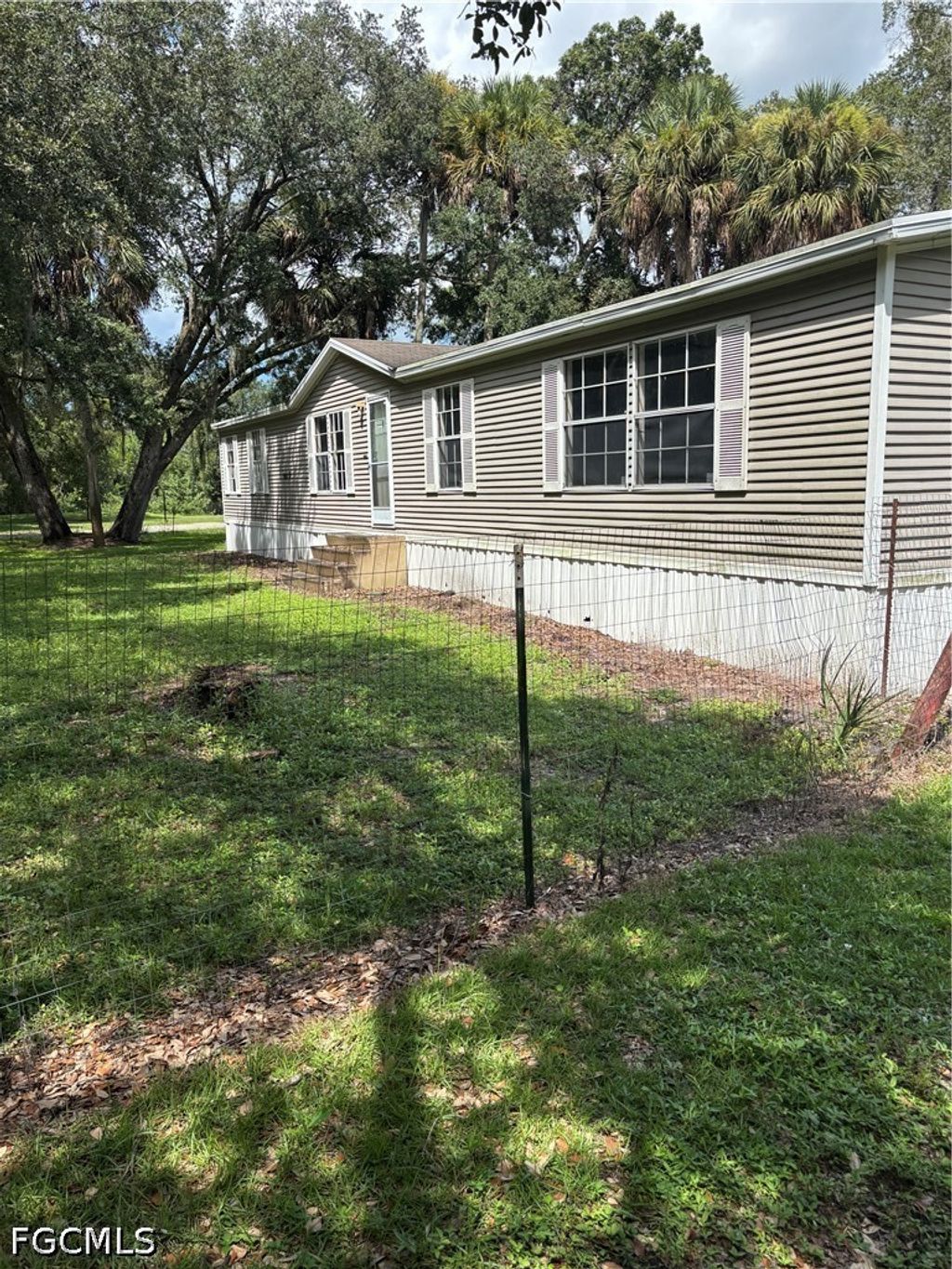 1415 Forest Ln, Clewiston