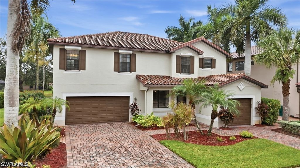 3836 Ruby Way, Naples