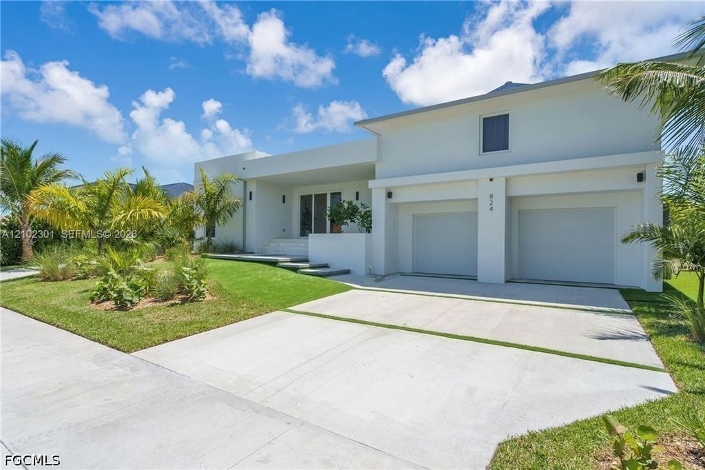 824 Rose Ct, MARCO ISLAND