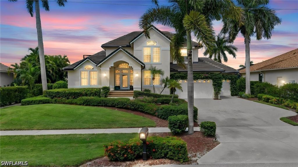 736 Plantation Ct, Marco Island