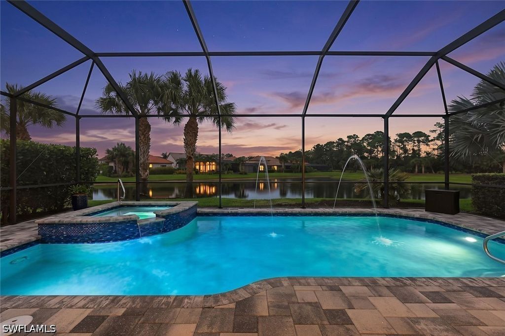9405 Whooping Crane Way, Naples