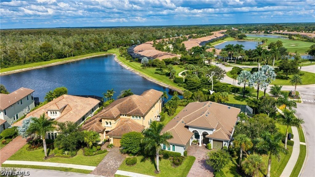12718 Dundee Ln, Naples