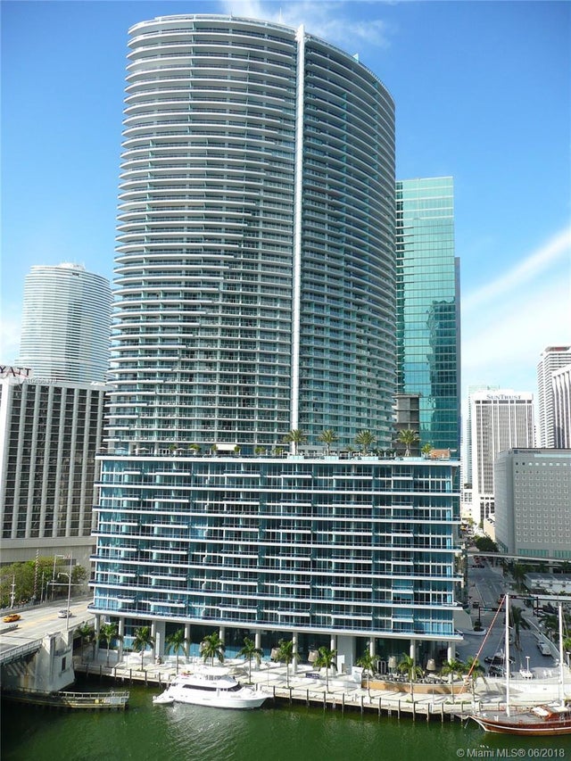 1 of 12 - 200 Biscayne Blvd 3311, Miami, FL