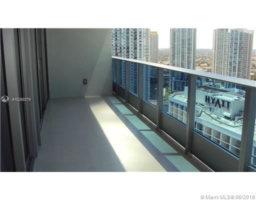 4 of 12 - 200 Biscayne Blvd 3311, Miami, FL