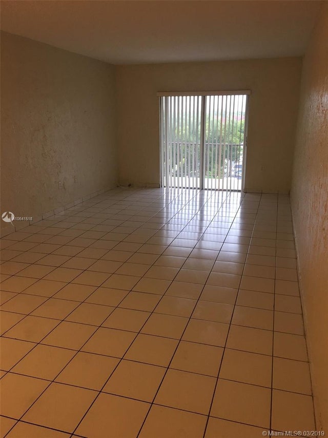 4 of 19 - 5100 Sw 41st St 322, Pembroke Park, FL