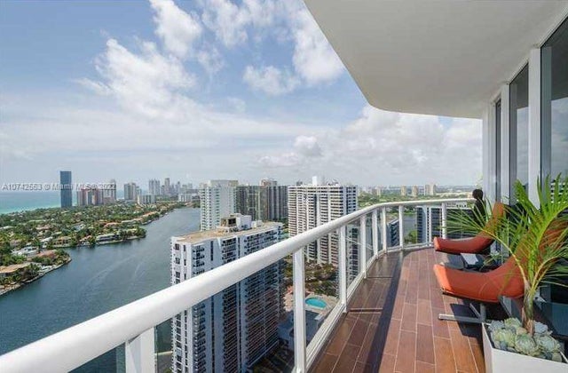 4 of 77 - 3802 Ne 207th St 2802, Aventura, FL