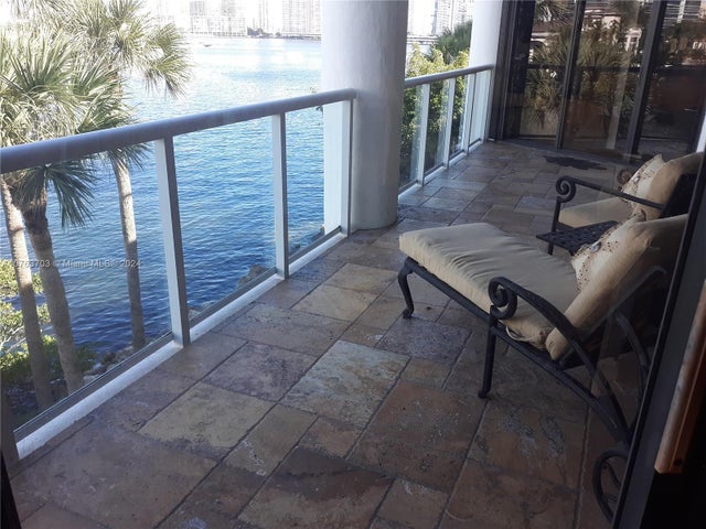 3 of 42 - 4000 Island Blvd W-ste6, Aventura, FL