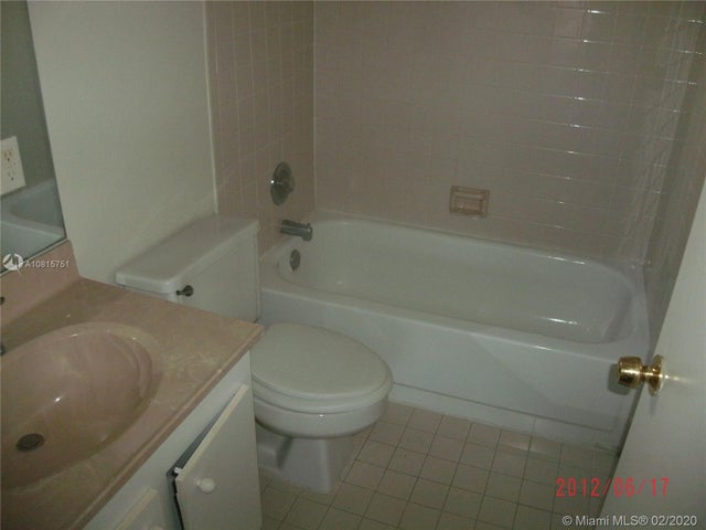 4 of 5 - 1338 White Pine Dr 9-d, Wellington, FL