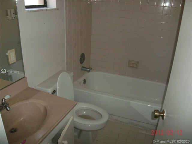 3 of 5 - 1318 White Pine Dr 8-d, Wellington, FL