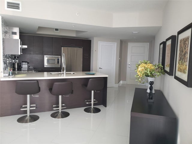 4 of 13 - 250 Sunny Isles Blvd 3-1005, Sunny Isles Beach, FL