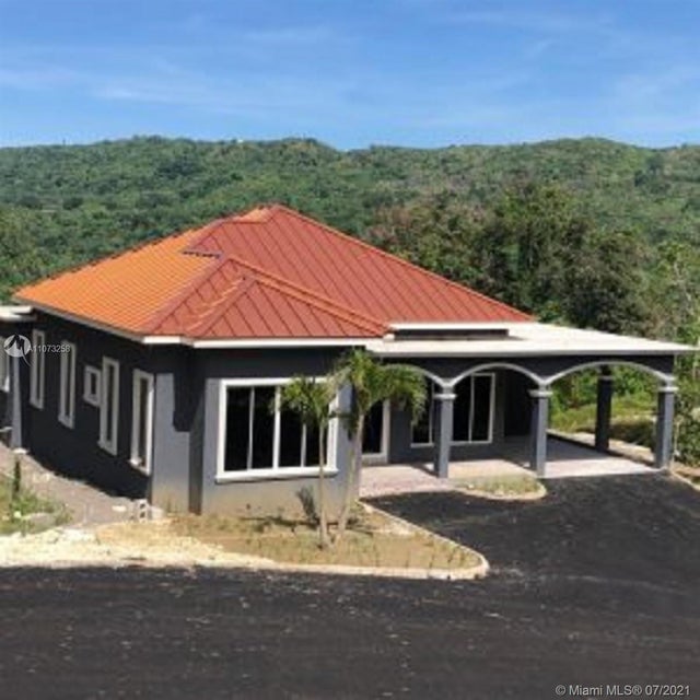 1 of 13 - 1 Sanctuary At Farm Hill Jamaic, , 