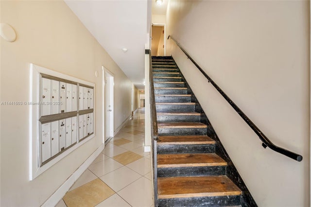 5 of 50 - 440 Sw 5th Ave, Miami, FL