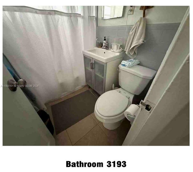 2 of 7 - 3191 Day Ave, Miami, FL