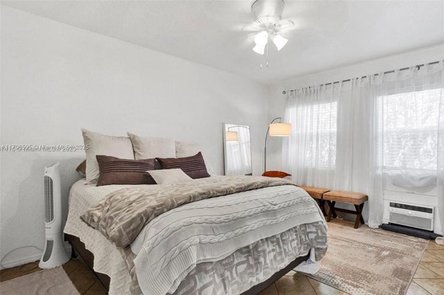 5 of 32 - 1215 Ne 6th St, Fort Lauderdale, FL