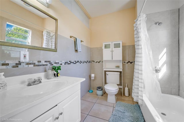 3 of 54 - 1678 Sw 11th St, Miami, FL