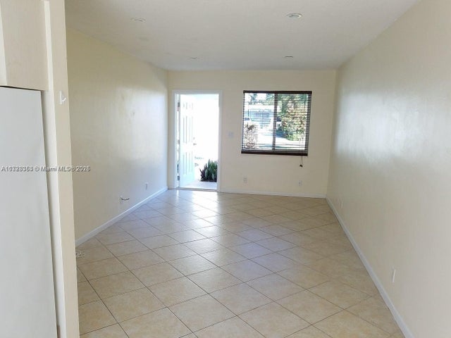 2 of 15 - 1231 Ne 23rd Ave, Pompano Beach, FL