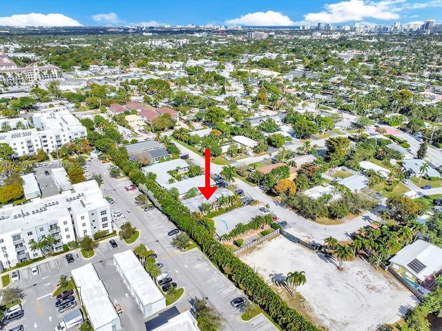 4 of 37 - 2125 Ne 14th Ave, Wilton Manors, FL