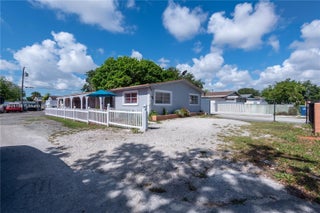 Photo of Listing #A11725154