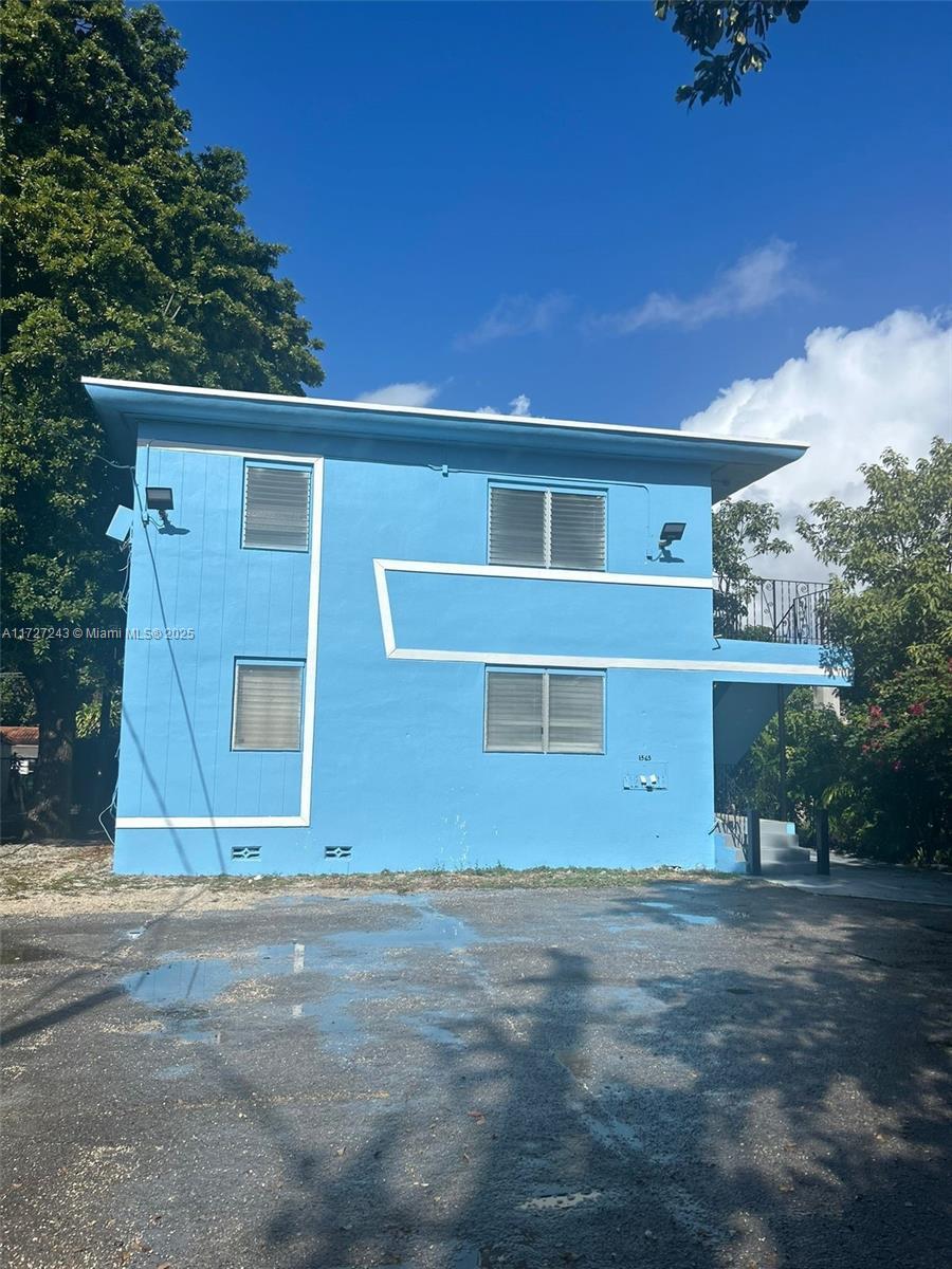 1565 Sw 6th St, Miami