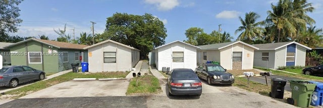 1 of 2 - 1018 Nw 6th Ave, Fort Lauderdale, FL