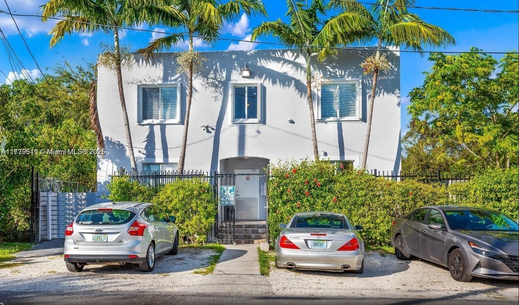 121 Ne 55th St, Miami