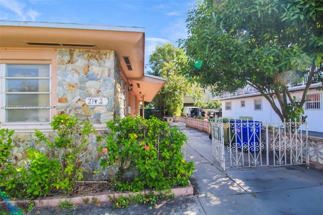 4 of 29 - 21 Nw 32 Court, Miami, FL