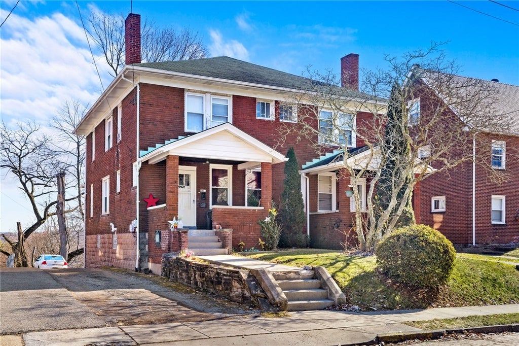 232 Summit Avenue, Bellevue