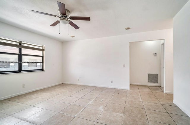 3 of 13 - 4030 Sw 19th St, West Park, FL