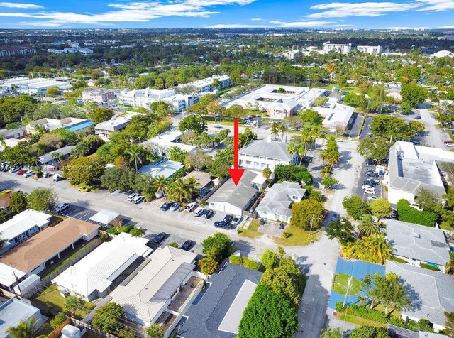 2 of 39 - 1717 Ne 25th St, Wilton Manors, FL